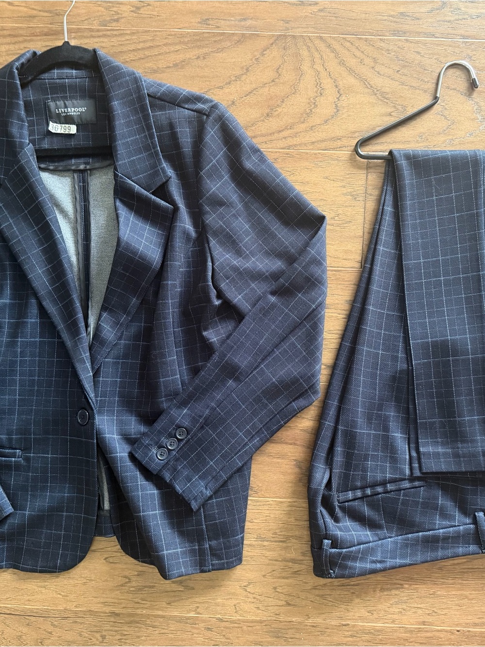 Liverpool Navy Windowpane Suit Jacket XL and Pants 12/31